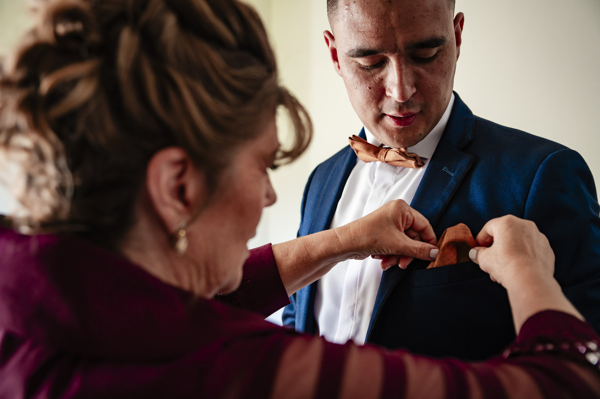 Destination wedding photographer Medellín