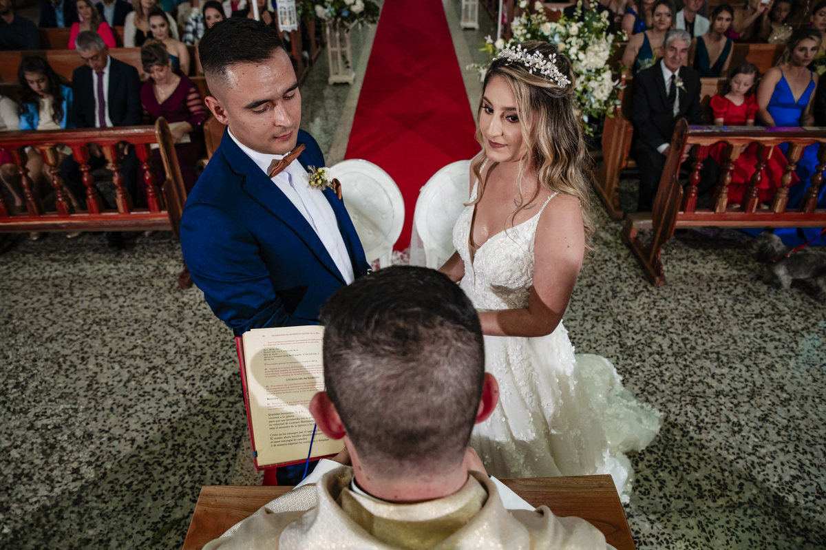 Mejores fotógrafos de bodas Medellín