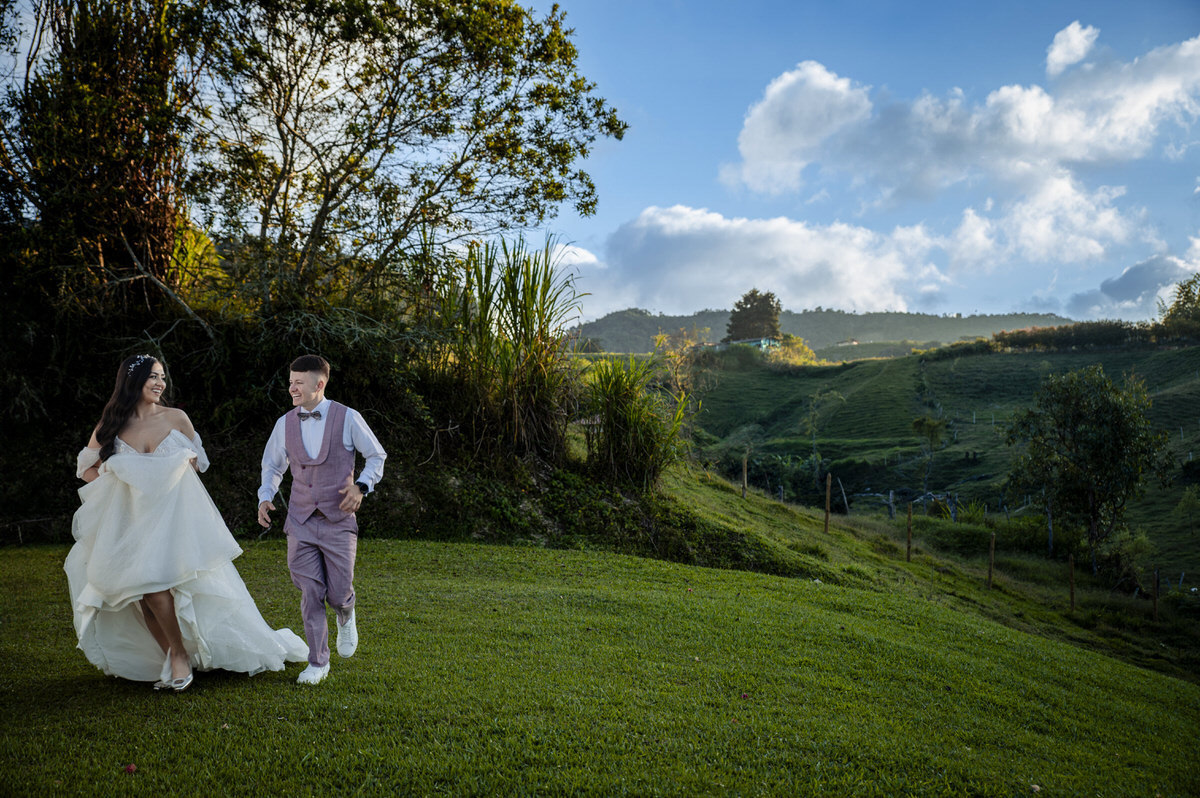 Wedding destination photographer Medellín