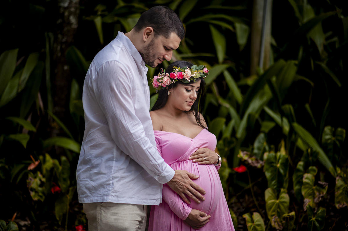 Fotógrafo de maternidad Medellín