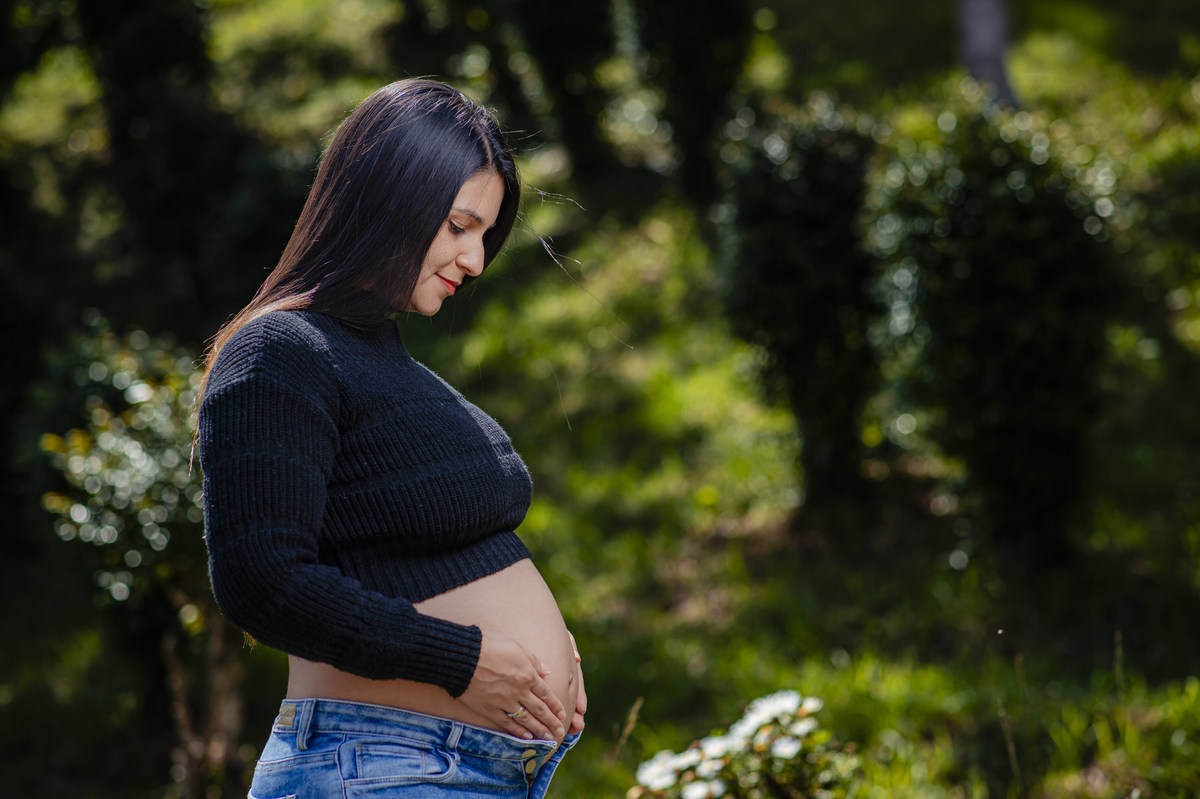 Fotógrafo de maternidad Medellín