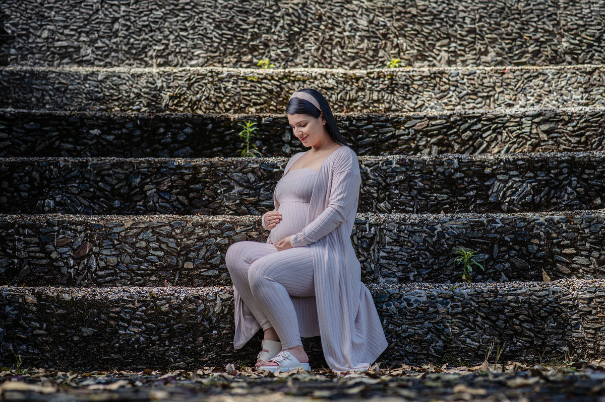 Fotógrafo de maternidad Medellín