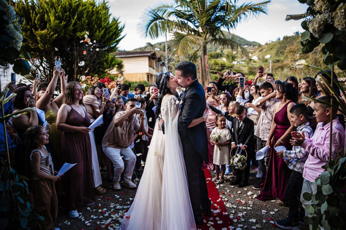 Mejores fotógrafos de bodas Llanogrande
