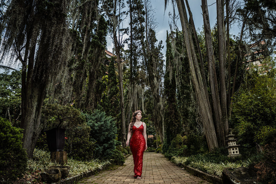 Quinceañera photo session at Museo El Castillo in Medellín.