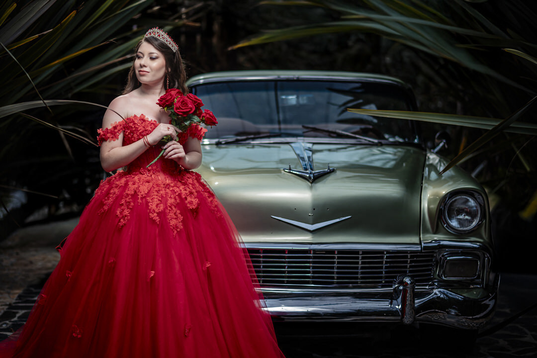 Fotografía de quince años en uno de los lugares más emblemáticos de Medellín.
