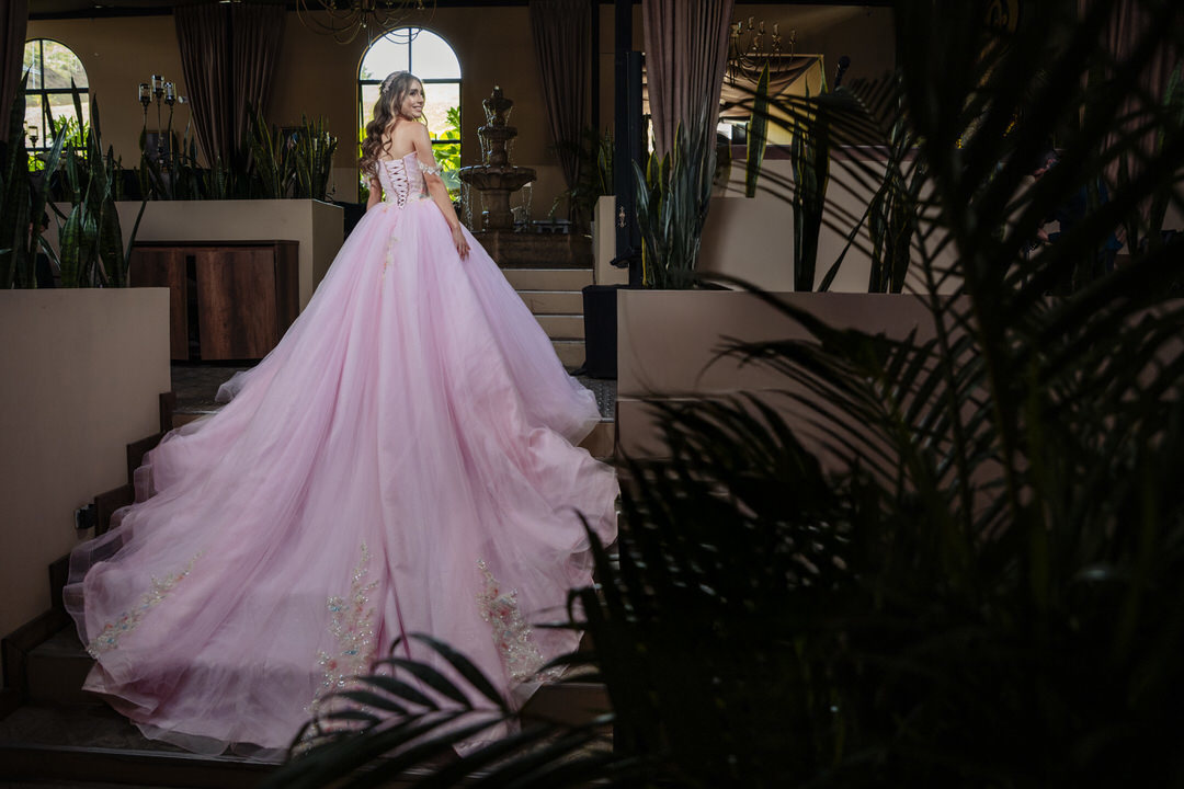 Professional quinceañera photography with timeless and natural style.