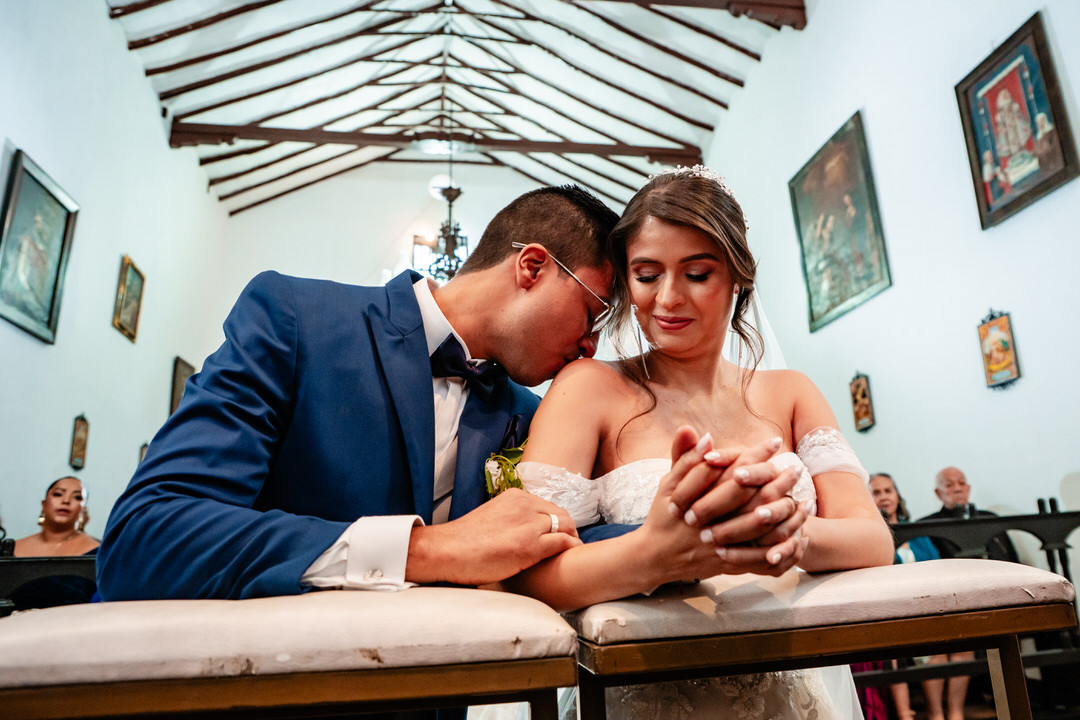 Fotografía profesional de boda en Medellín.