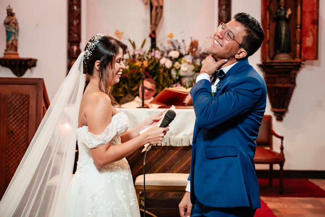 Momentos inolvidables de una boda católica.