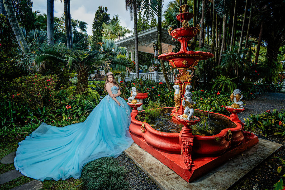 Elegant quinceañera portrait celebrating this unforgettable milestone.