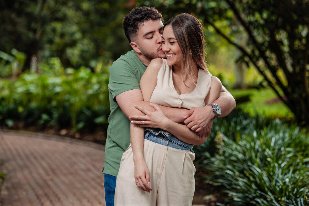 Fotografía de compromiso antes de su matrimonio.