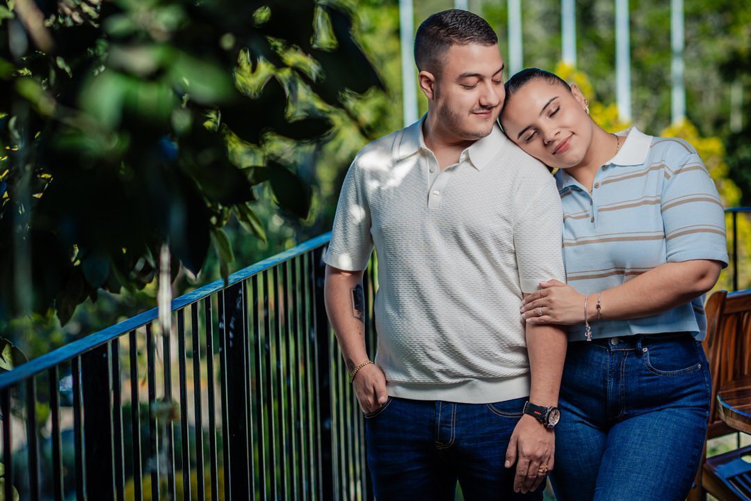Fotografía profesional para una sesión de compromiso.