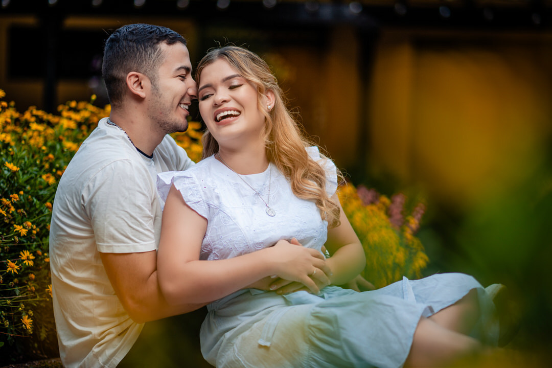 Retrato de los futuros esposos en una sesión previa a la boda.