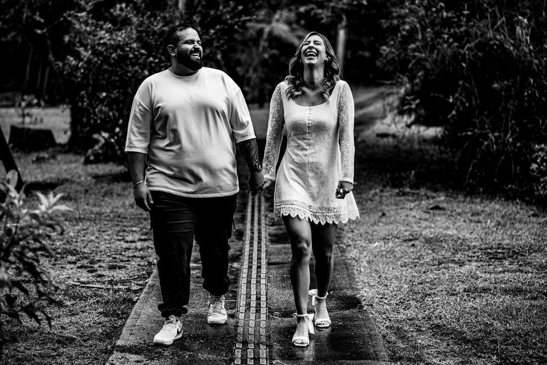 Sesión preboda en un entorno natural.