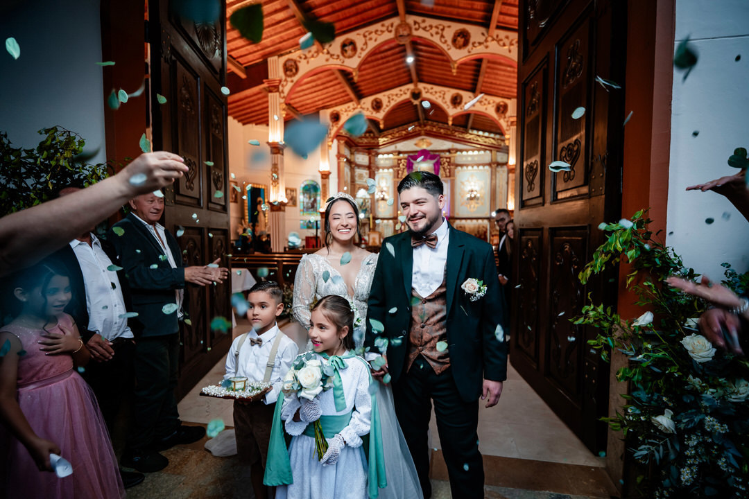 Fotografía profesional de boda en Medellín.