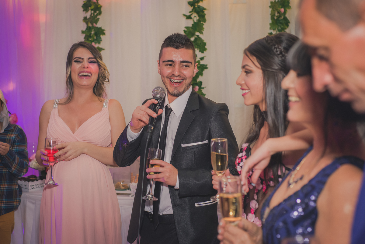 Brindis en la fiesta de quince años de Camila