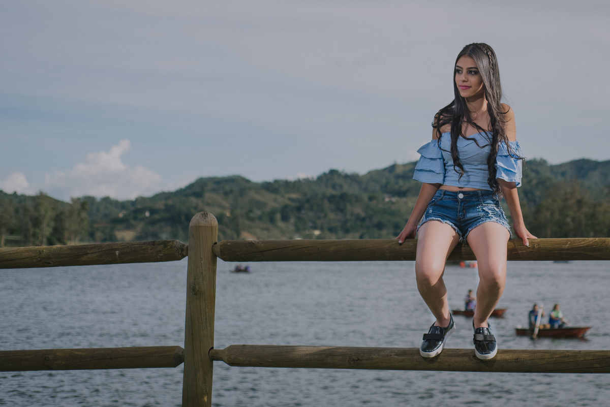 Sesión de quince años de Camila en el parque de Los Salados