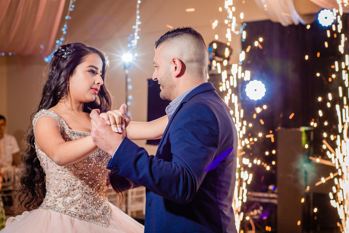 Baile en los quinces de Melisa