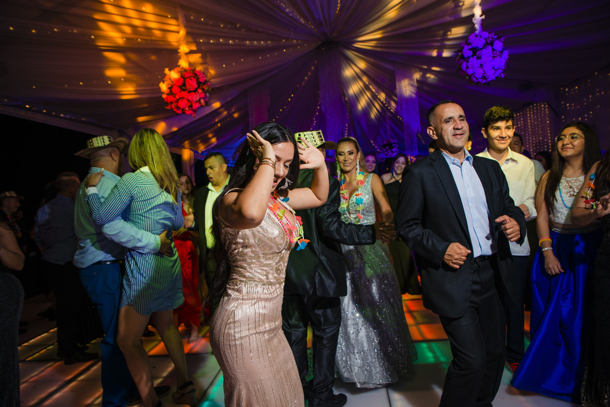 Baile y rumba de quince años