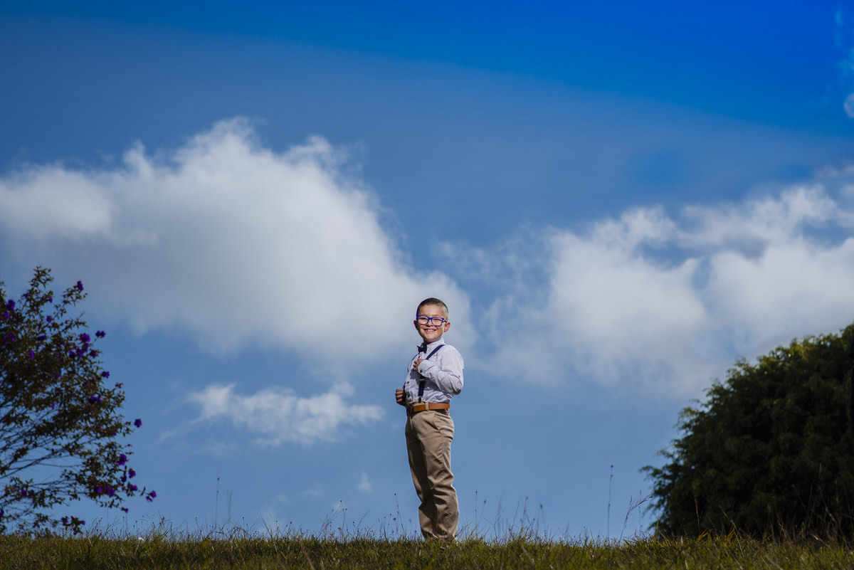 Emiliano celebrando su Primera Comunión