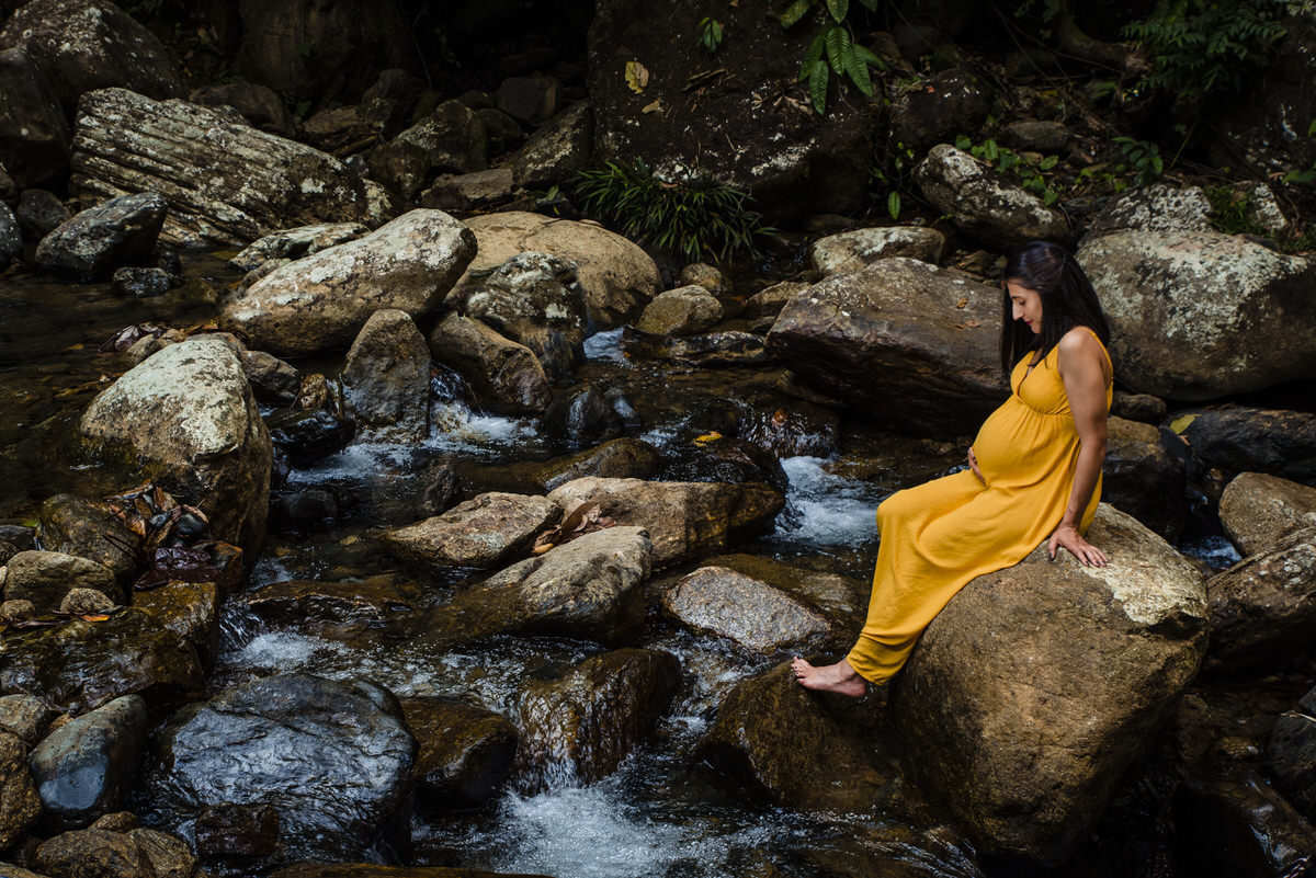 Yomaris en su sesión de maternidad