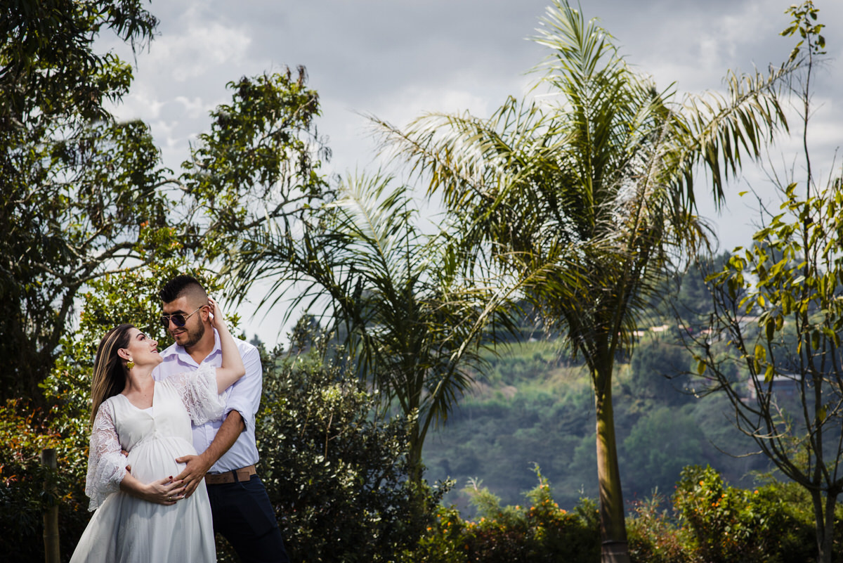 Camilo & Jéssica en la sesión de maternidad de Victoria