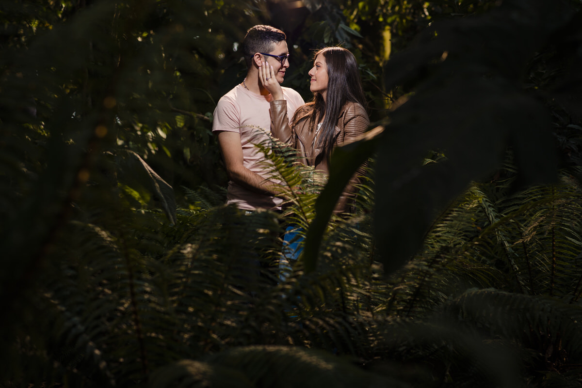 Angie & Estiven disfrutando de su sesión preboda