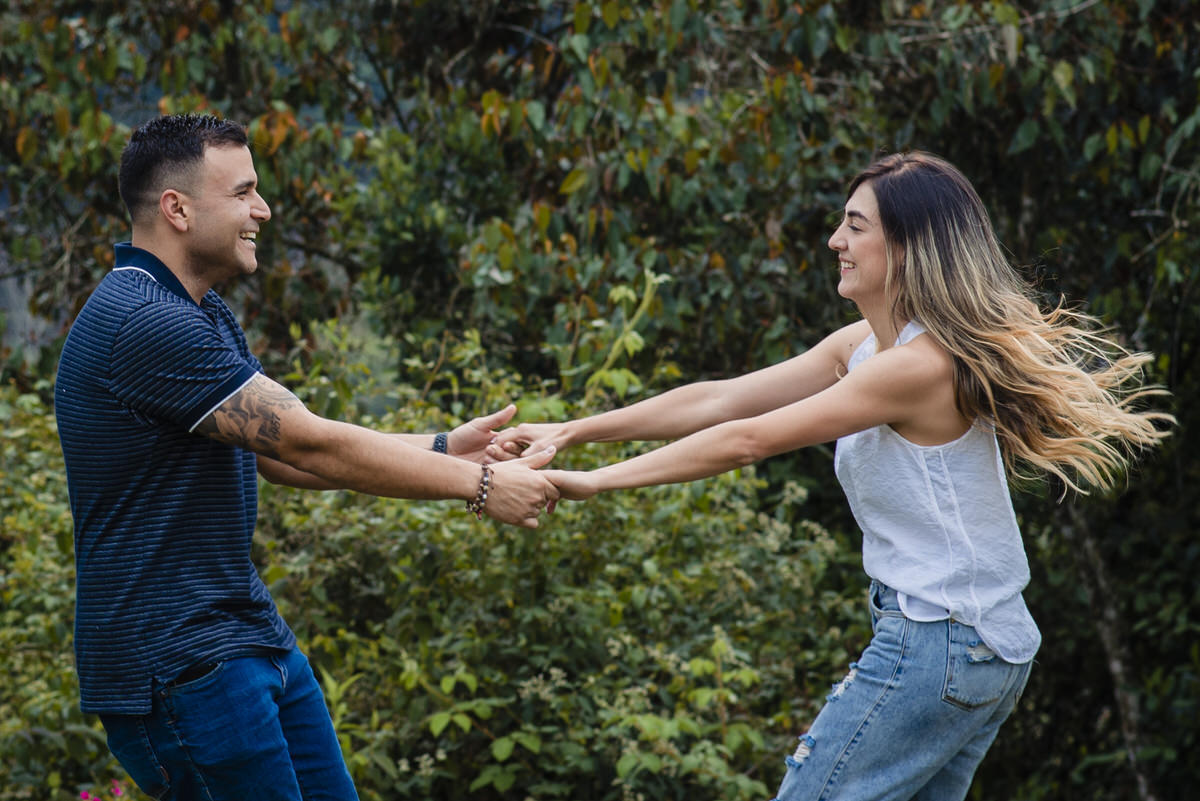 Felicidad en la sesión preboda de Maire & Sebas