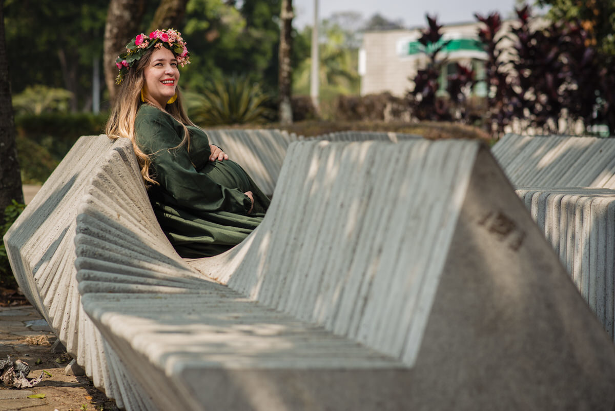 Marisol feliz en su sesión de maternidad