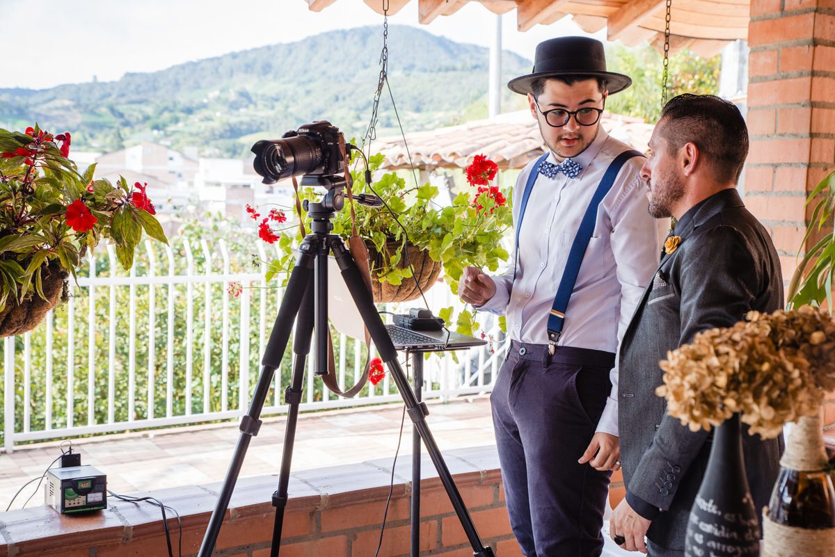 Ultimando detalles de la Boda Daniela Y David