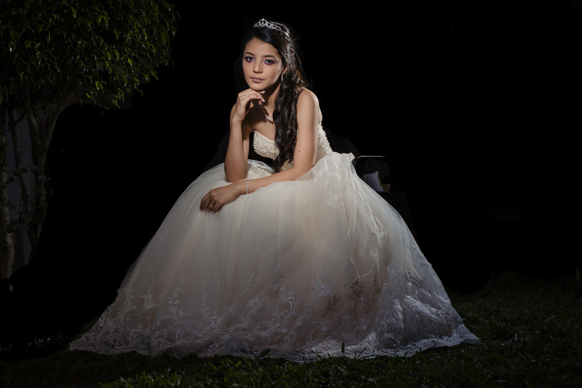 Daniela con su vestido de quince años