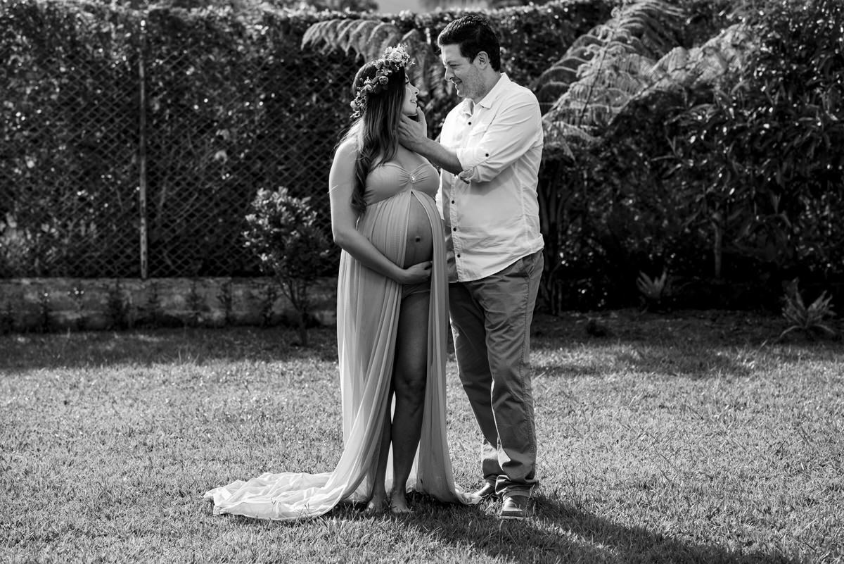 Viviana en su sesión de maternidad en espera de Isaac