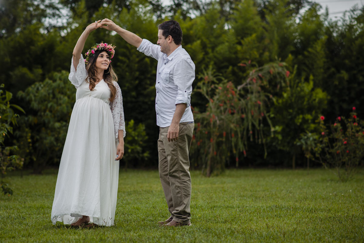Viviana en su sesión de maternidad en espera de Isaac