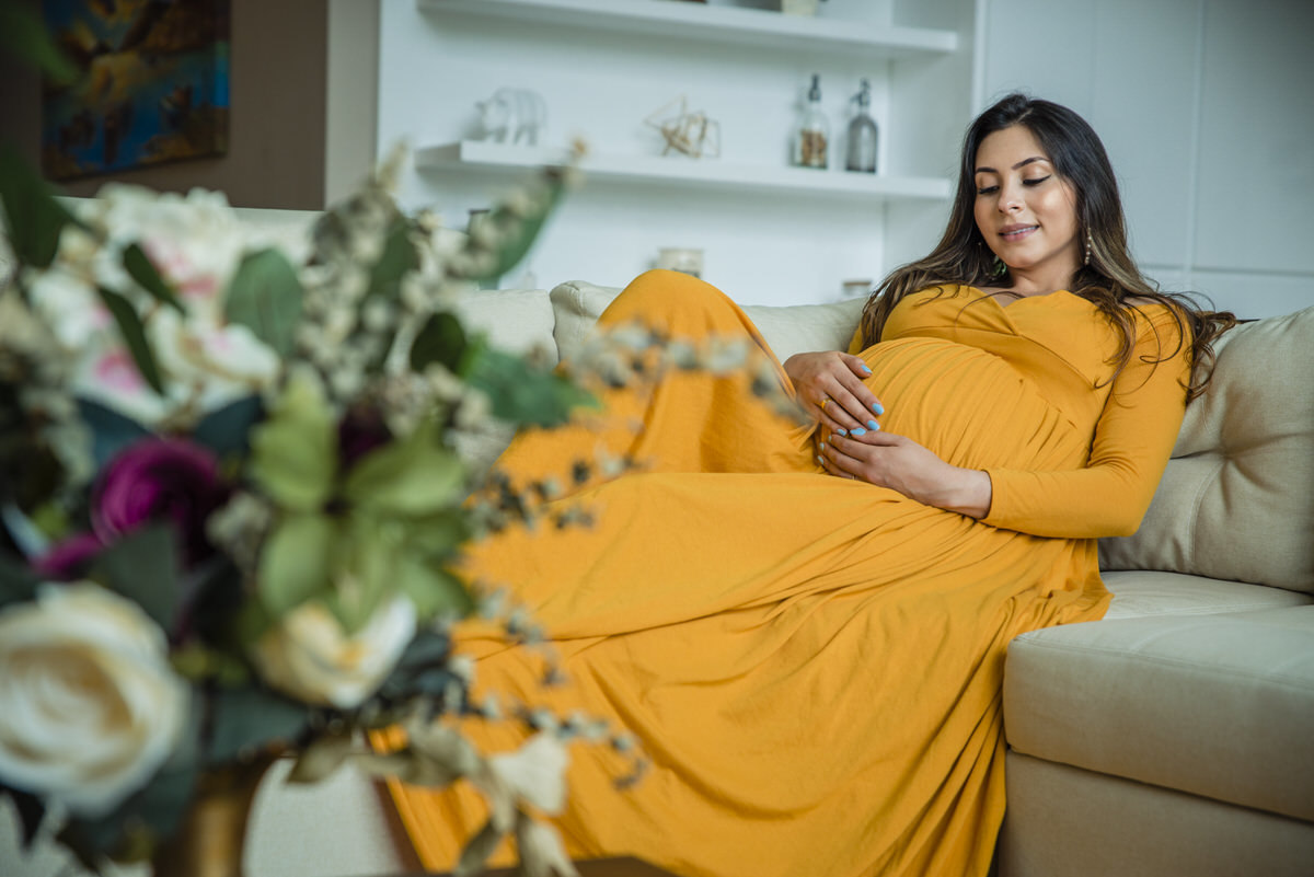 Viviana en su sesión de maternidad en espera de Isaac
