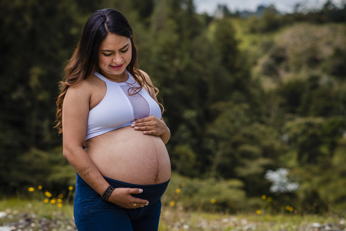 Fotografía de maternidad Medellín