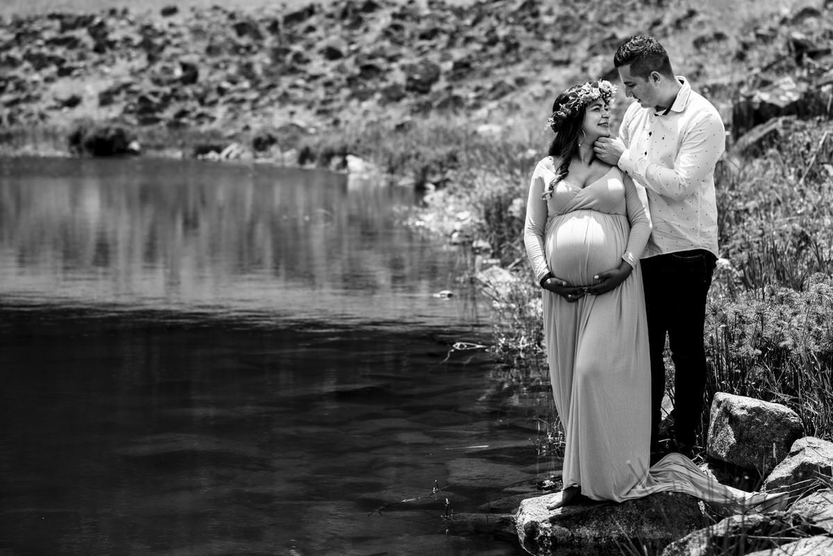 Fotógrafo de embarazo Medellín