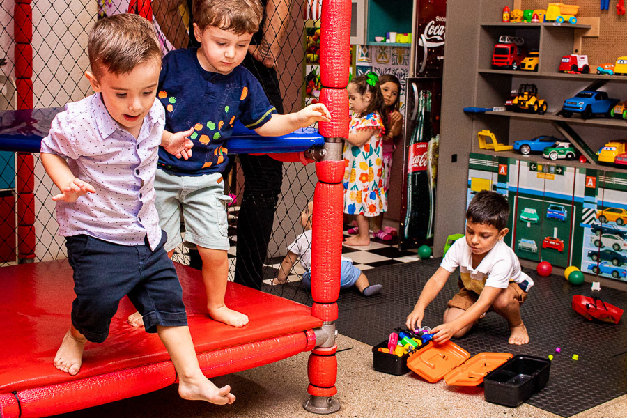 festa infantil abracadabra jau  Gabriel contou 3 pamela trevisan