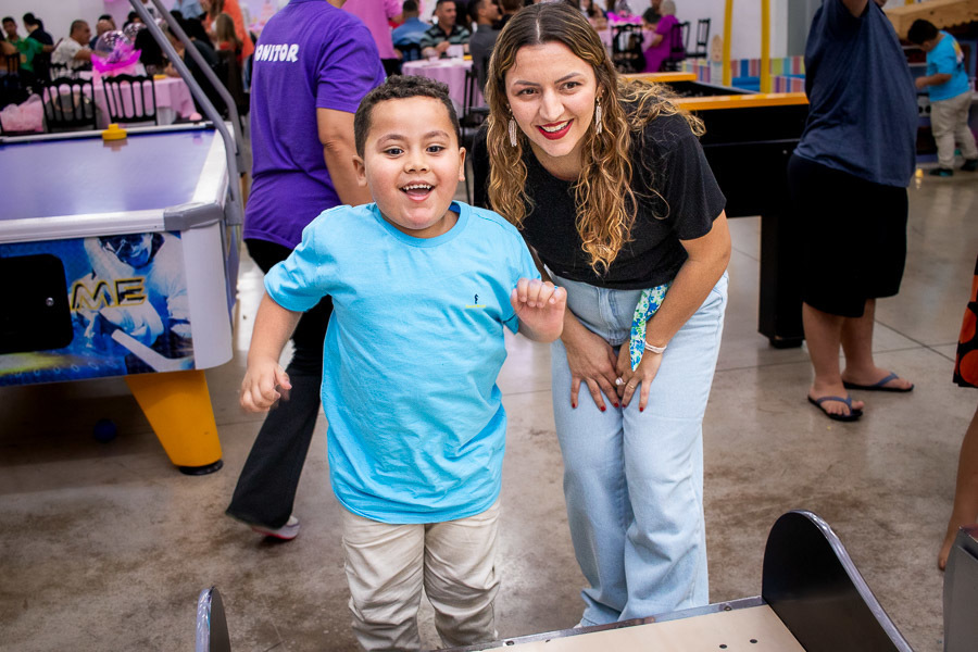 Festa infantil Manuela conta 1 mais alegria jau Pamela Trevisan
