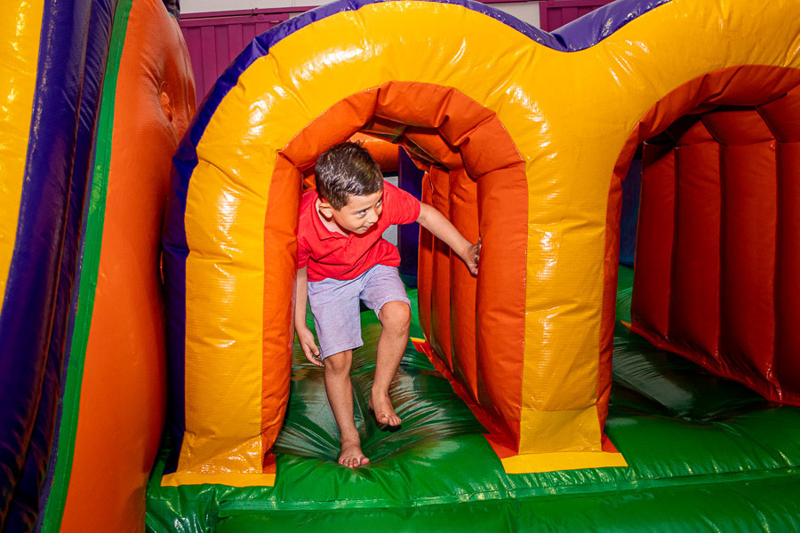 Festa infantil Jau SP Magic Park Brida conta 5 Pamela Trevisan e Valber Trevisan