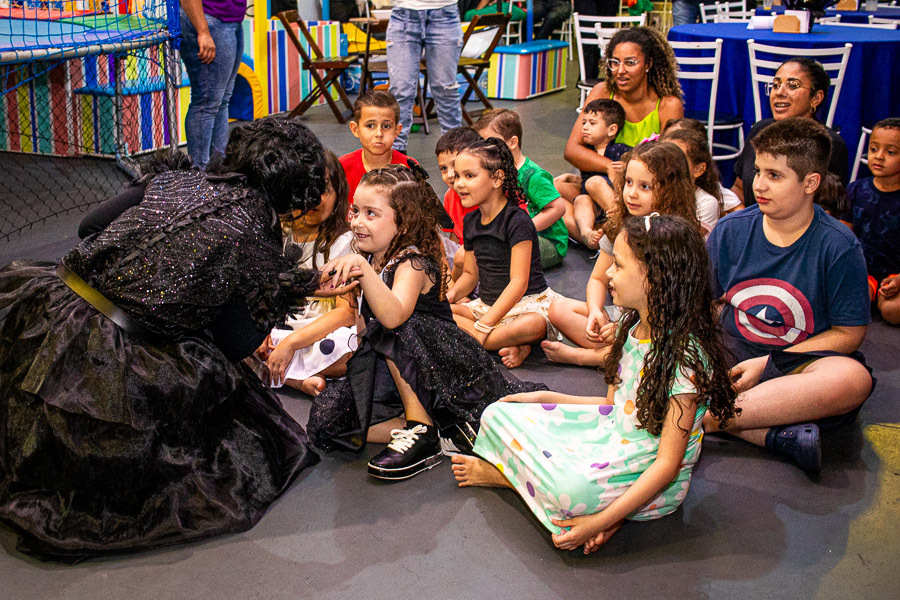 Festa infantil Jau SP Magic Park Brida conta 5 Pamela Trevisan e Valber Trevisan