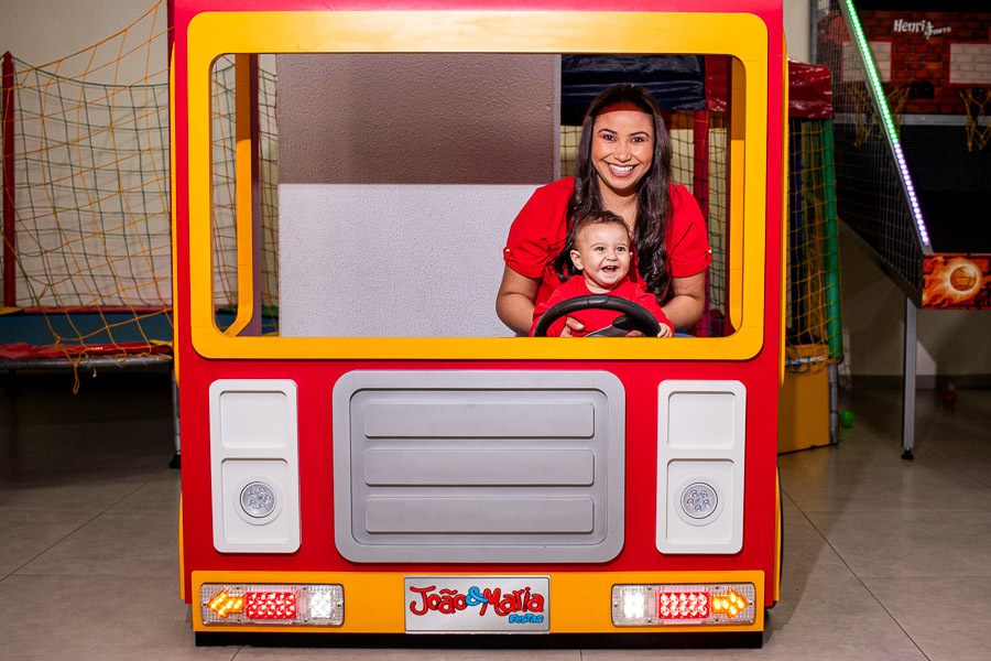 Festa infantil Jau SP Salão João e Maria Pamela Trevisan e Valber Trevisan