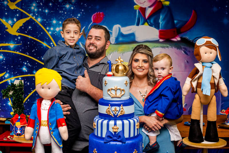 Festa infantil na de cidadeJaú sp no salão Castelo dos Sonhos