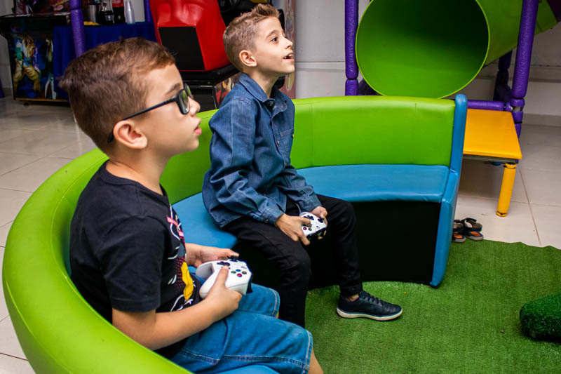 Festa infantil na de cidadeJaú sp no salão Castelo dos Sonhos