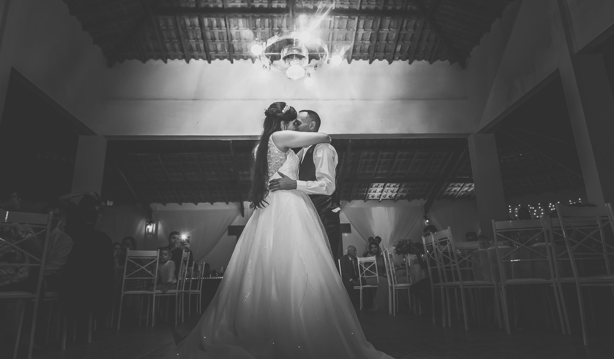 Festa de casamento no Salão de Festas LM Eventos Pinda