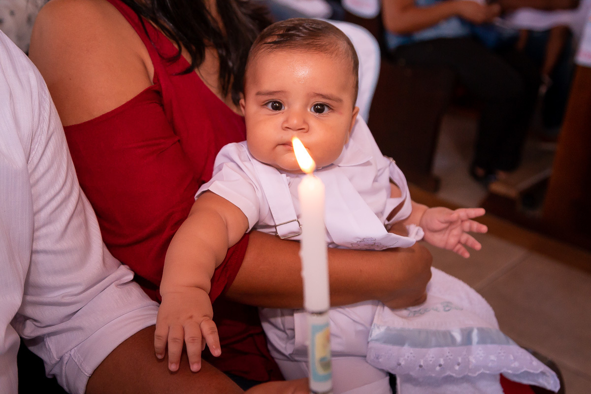 cerimonia de batismo na cidade de Pindamonhangaba