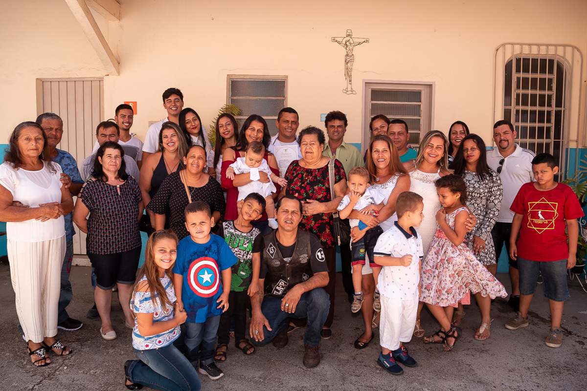 cerimonia de batismo na cidade de Pindamonhangaba