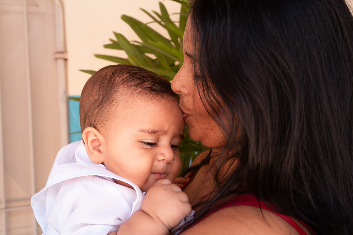 cerimonia de batismo na cidade de Pindamonhangaba