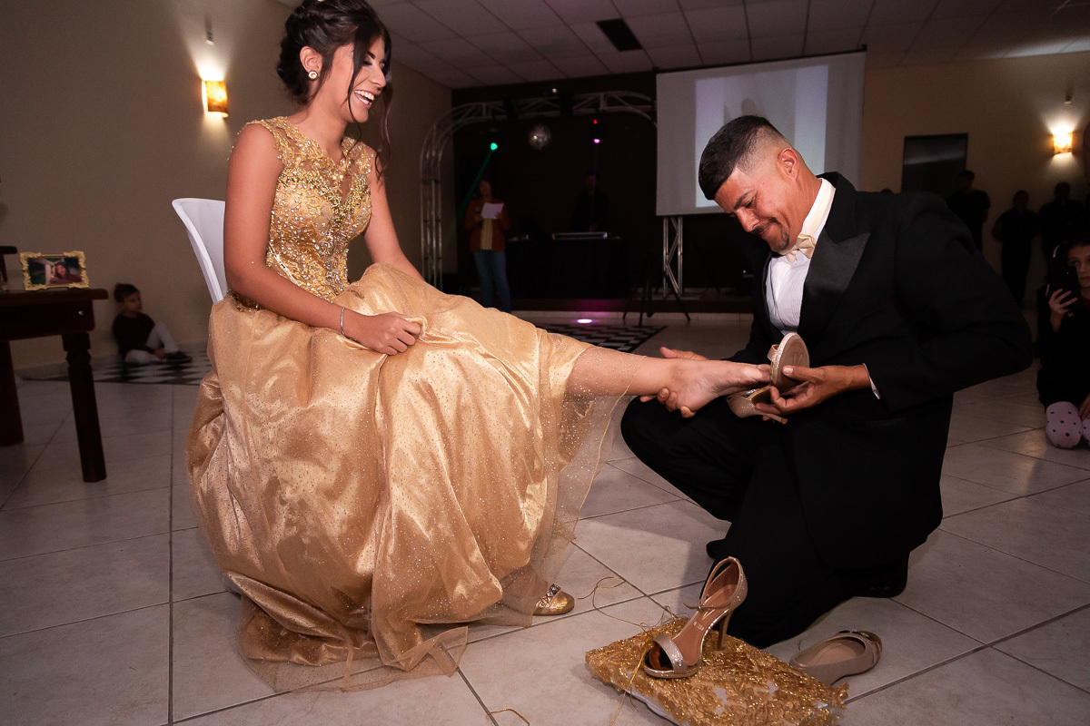 cerimonia de 15 anos e festa de 15 anos no festa do Recanto Três Irmãos em tremente 