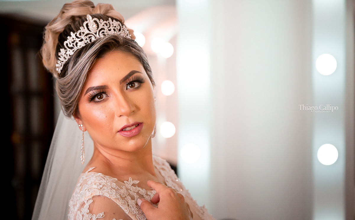 maquiagem de noiva, making of da noiva, studio rondy, fotografo de casamento bom e com preço acessível em pinda e taubaté, fotografo thiago callipo