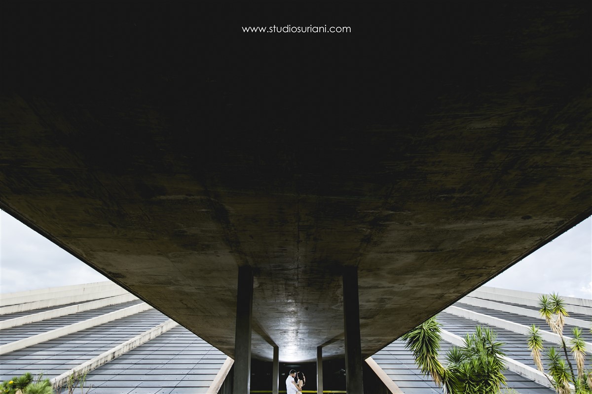 melhores fotografos de casamento do brasil faz ensaio no teatro em brasilia