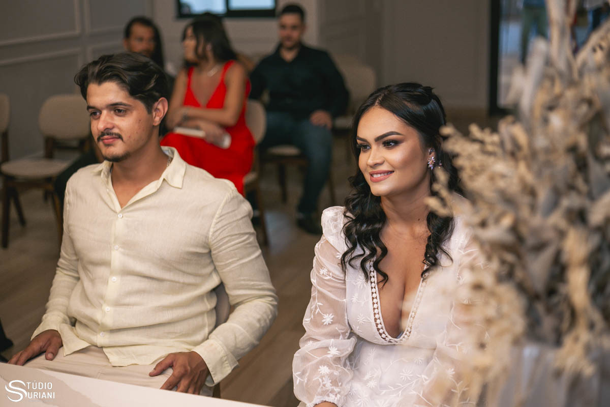 Linda noiva morena casamento Uberlândia no novo espaço no áio Sabiá